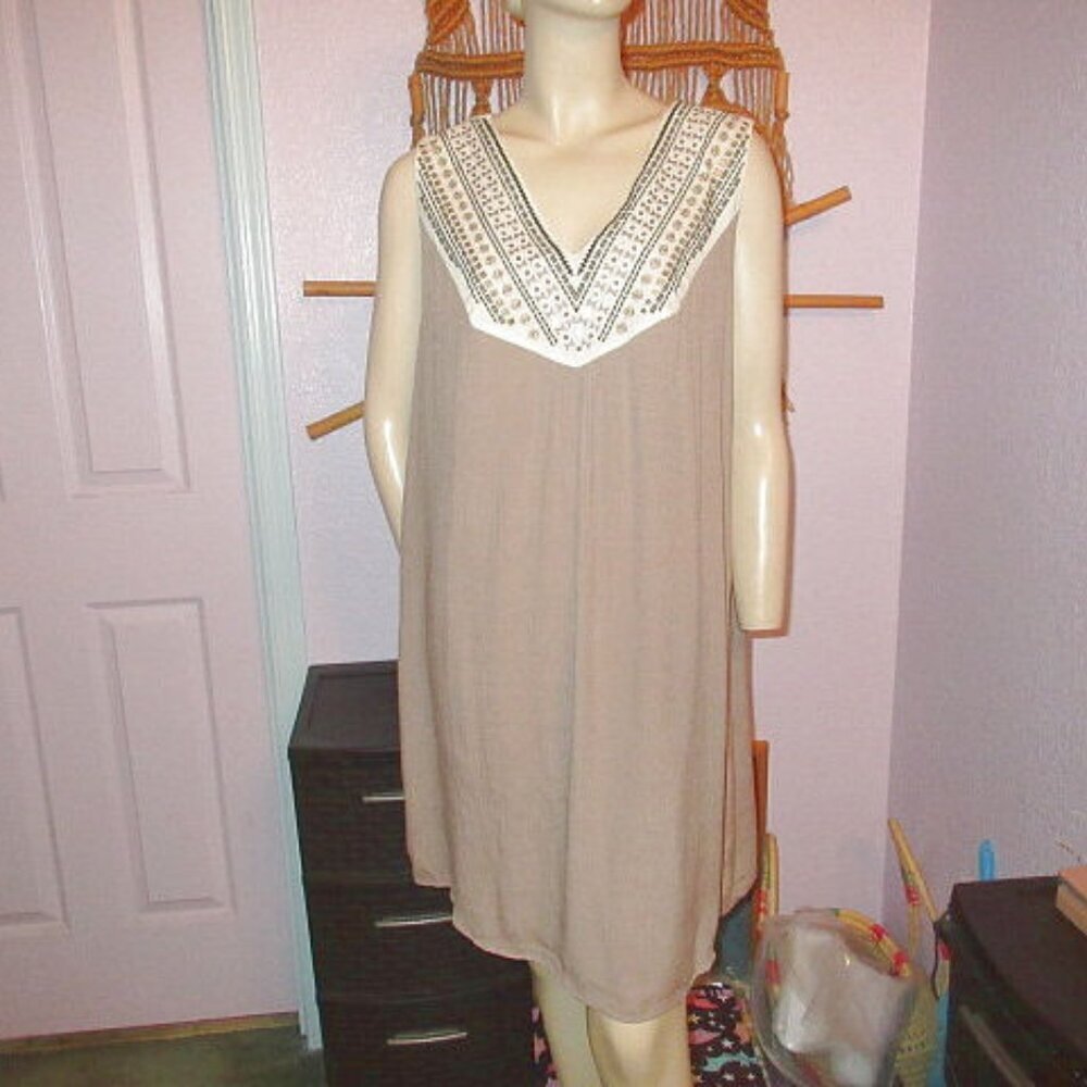 Tantrums Gauze Embroidered Dress Size XL Sleeveless Sequins Earth Fairy Boho NWT